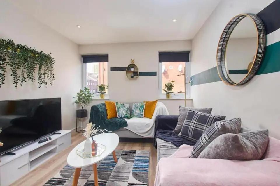 Beautiful 1 Bedroom Flat In Leeds - Sleeps 4 Leeds (West Yorkshire) Exterior foto