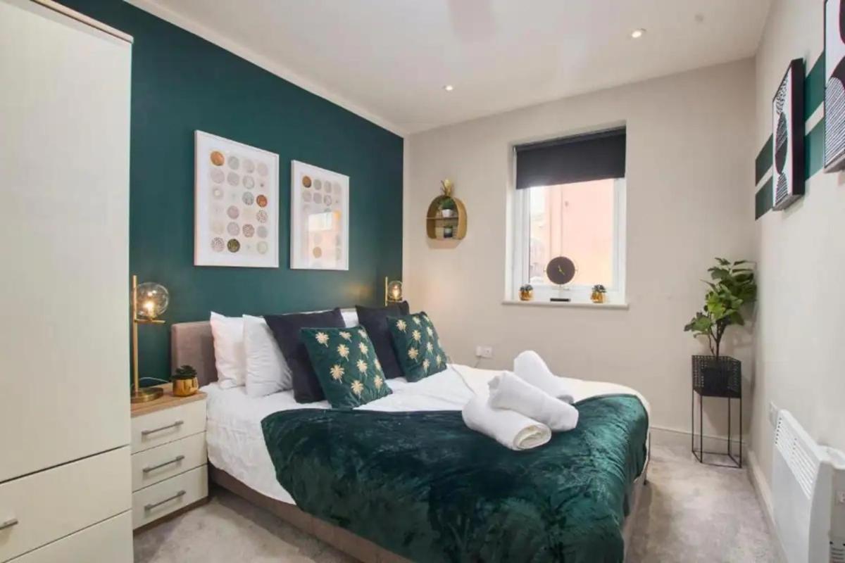 Beautiful 1 Bedroom Flat In Leeds - Sleeps 4 Leeds (West Yorkshire) Exterior foto
