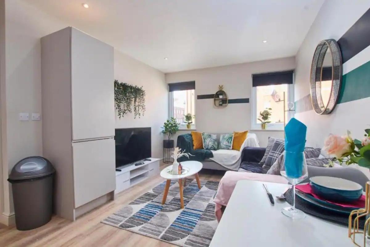 Beautiful 1 Bedroom Flat In Leeds - Sleeps 4 Leeds (West Yorkshire) Exterior foto